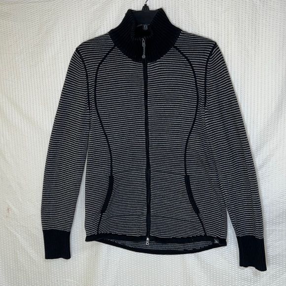 Eddie Bauer Black & Gray Striped Full Zip Mock Neck Knit Sweater - Size Medium - Picture 3 of 15